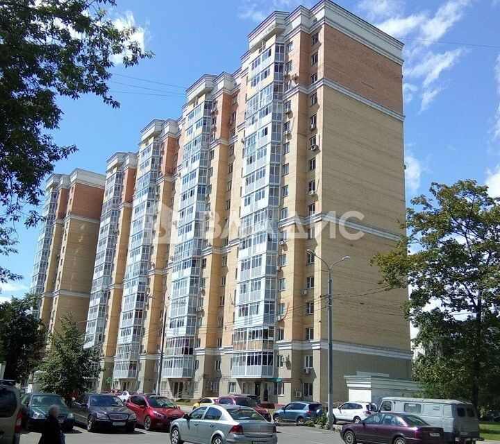 Продаётся 3-комнатная квартира, 58.6 м²