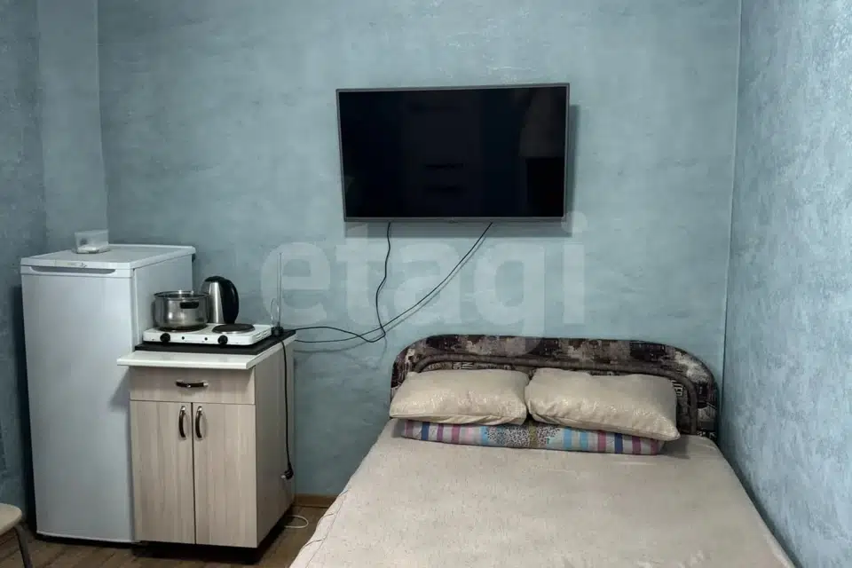 Продаётся 4-комнатная квартира, 70 м²