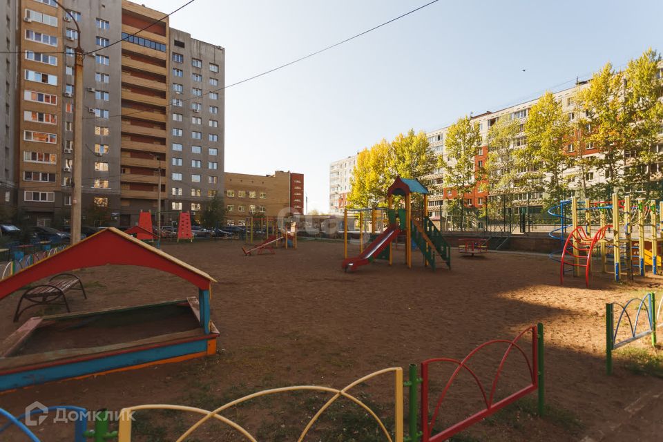 Продаётся 2-комнатная квартира, 65 м²