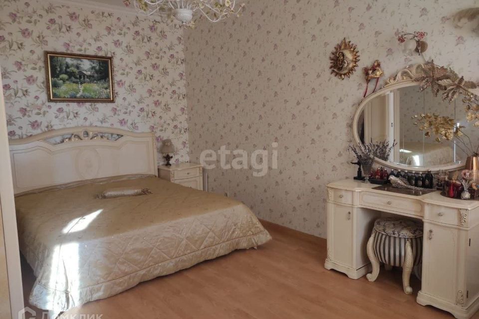 Продаётся 2-комнатная квартира, 76 м²