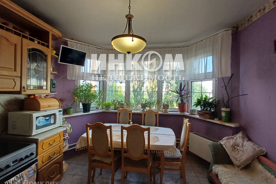 Продаётся 3-комнатная квартира, 77 м²