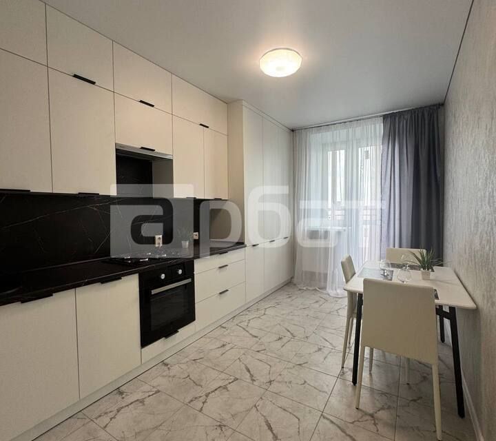Продаётся 1-комнатная квартира, 37.8 м²