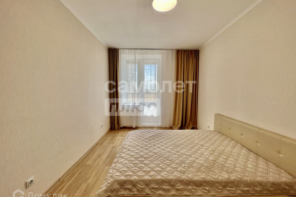 Продаётся 2-комнатная квартира, 57.7 м²