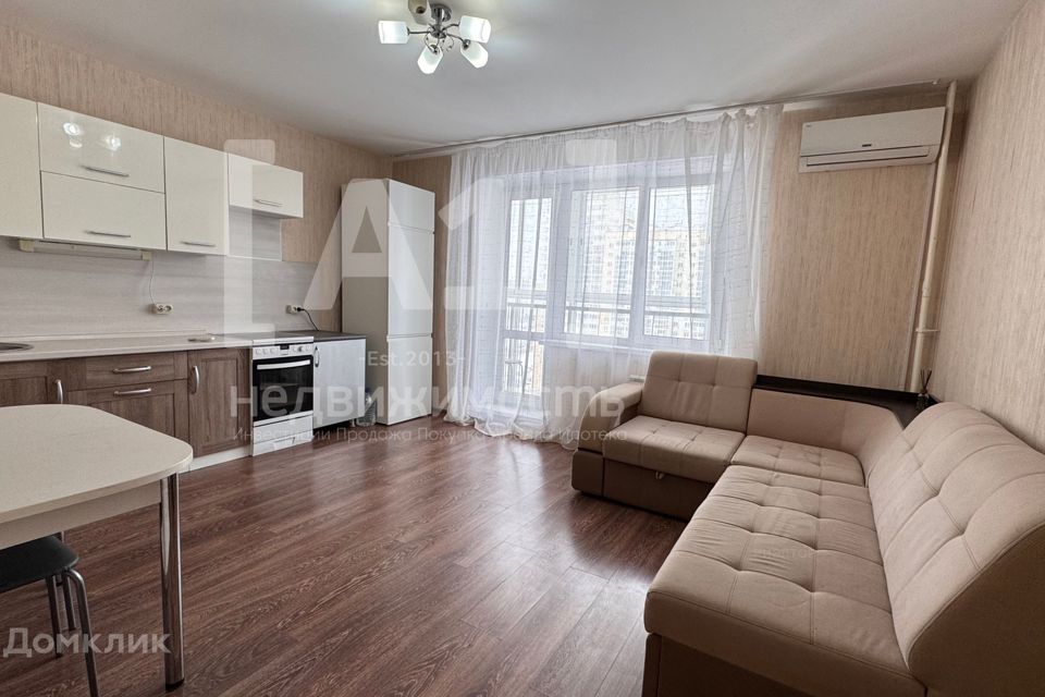 Сдаётся 1-комнатная квартира, 48 м²