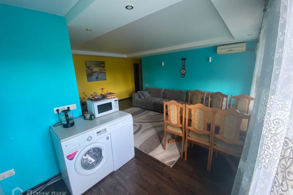 Сдаётся 2-комнатная квартира, 46.6 м²