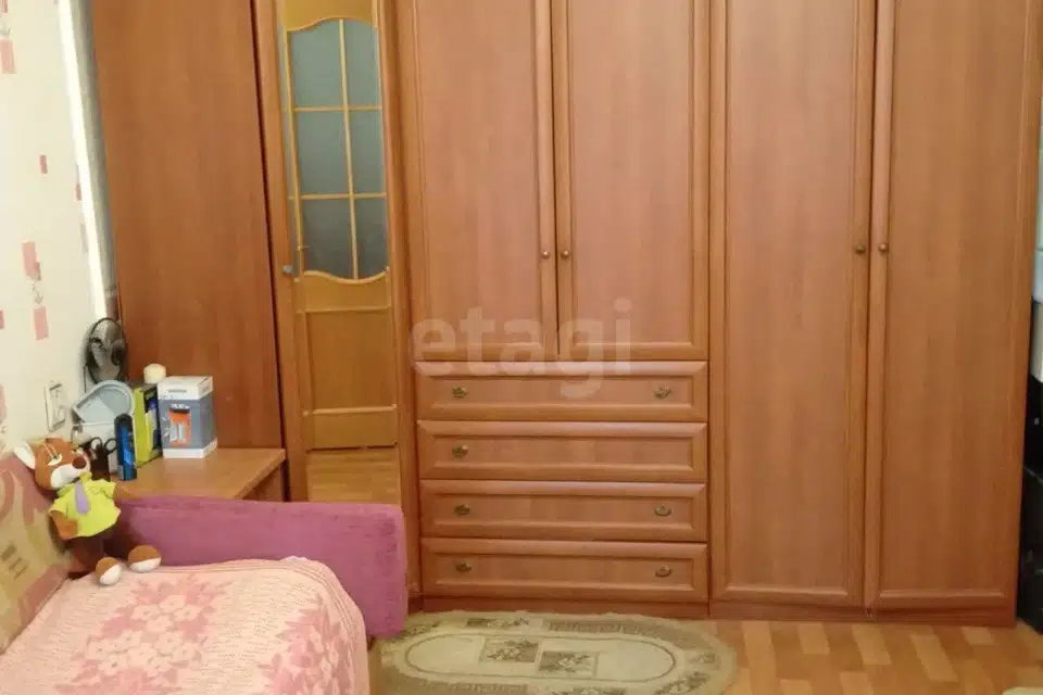 Продаётся 3-комнатная квартира, 60 м²