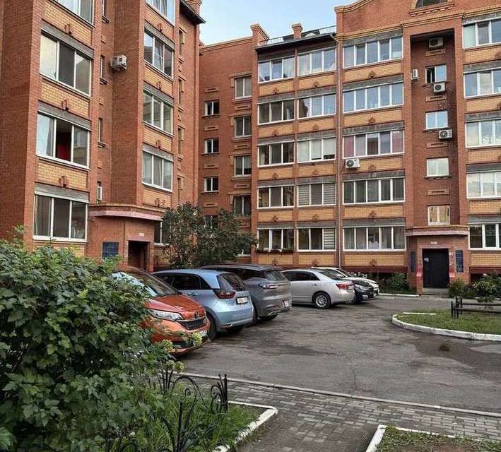 Продаётся 2-комнатная квартира, 62.8 м²
