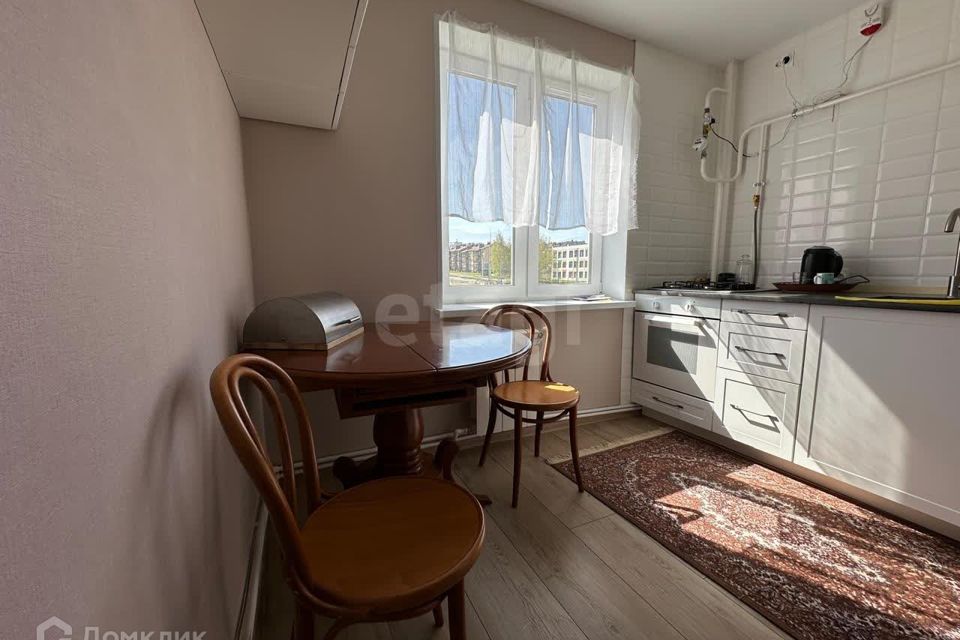 Продаётся 1-комнатная квартира, 35.7 м²