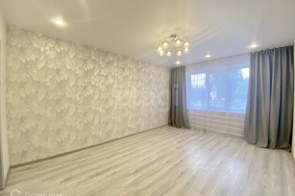Продаётся 3-комнатная квартира, 62.2 м²