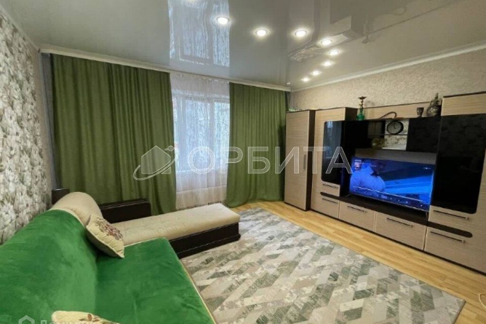 Продаётся 4-комнатная квартира, 81 м²