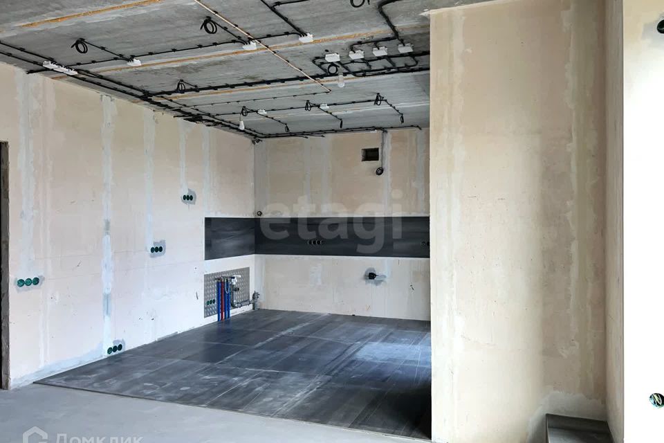 Продаётся 5-комнатная квартира, 119.8 м²