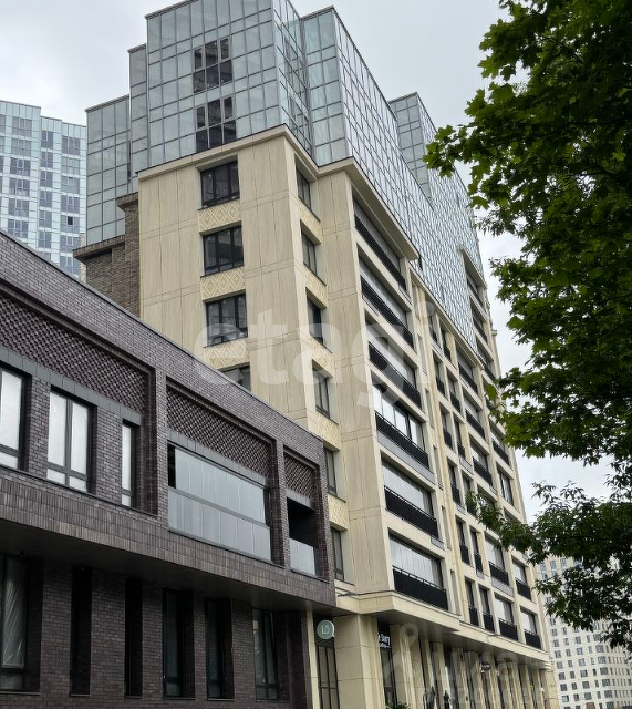 Продаётся 3-комнатная квартира, 93.3 м²