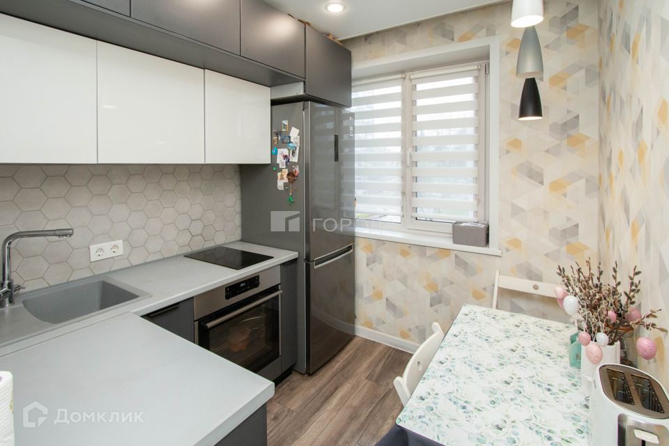 Продаётся 3-комнатная квартира, 61.1 м²