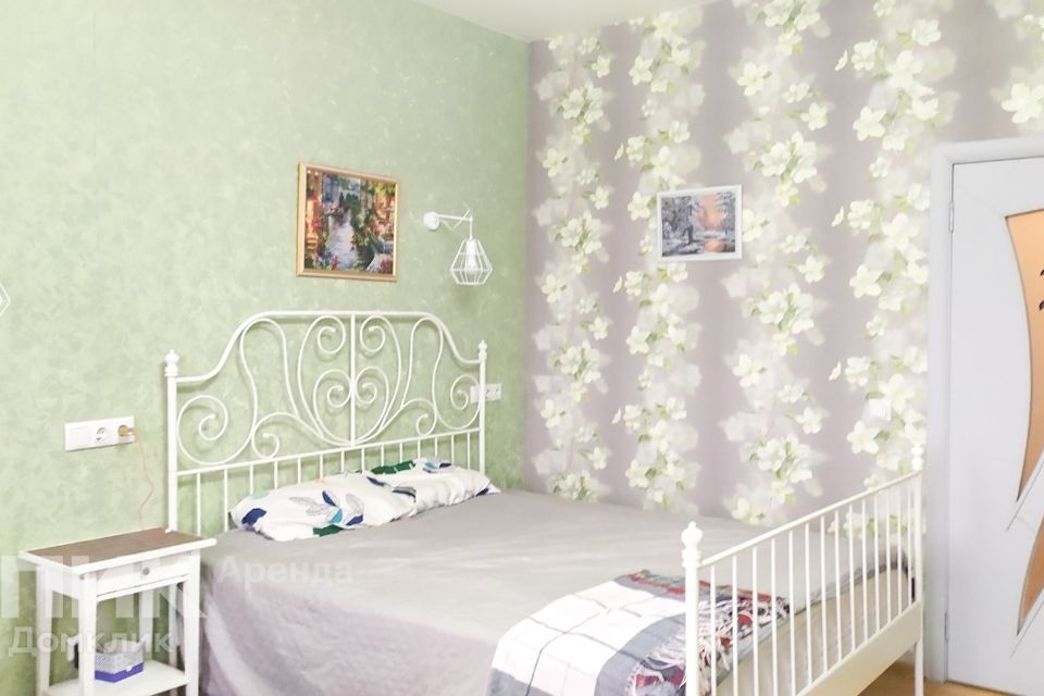 Сдаётся 1-комнатная квартира, 38 м²