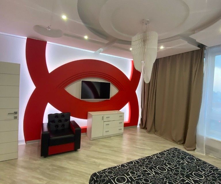 Продаётся 3-комнатная квартира, 156 м²