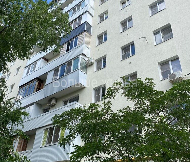 Продаётся 3-комнатная квартира, 60.7 м²