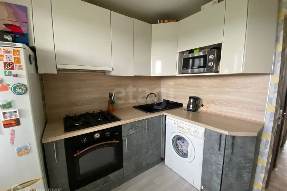 Продаётся 2-комнатная квартира, 46.6 м²