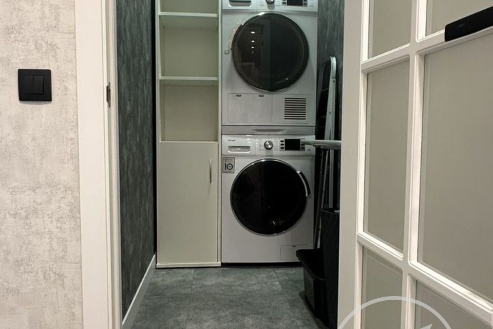 Продаётся 3-комнатная квартира, 77.3 м²