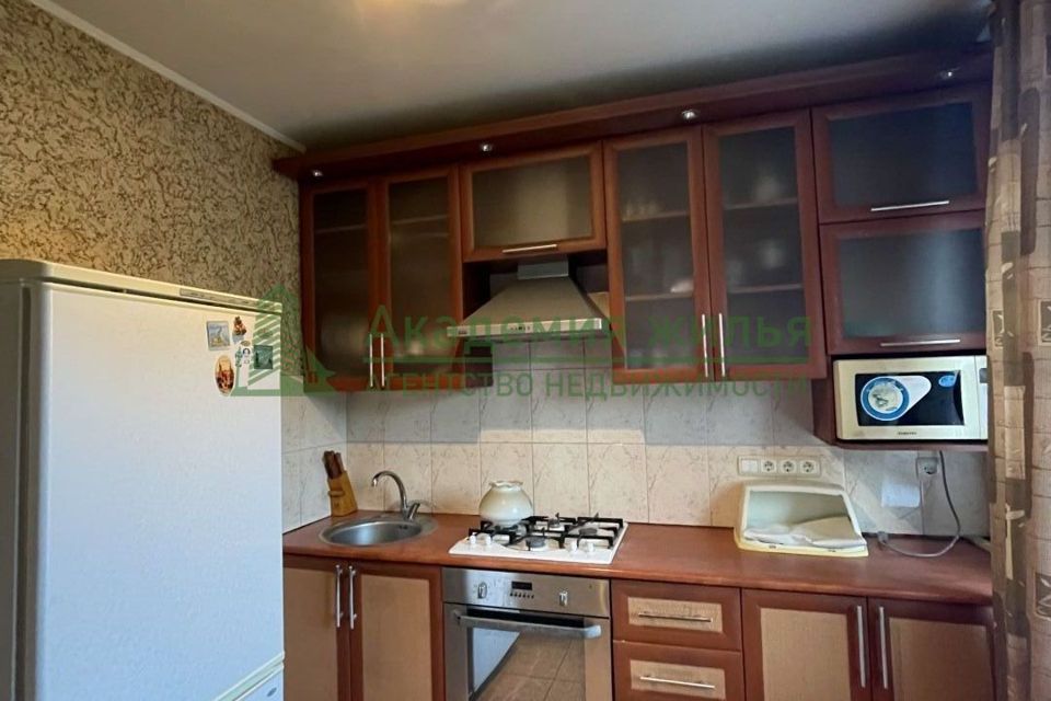Сдаётся 2-комнатная квартира, 52.7 м²