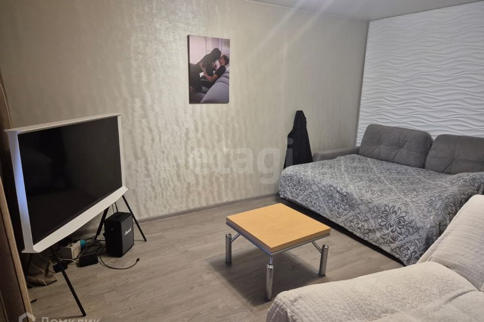 Продаётся 1-комнатная квартира, 35.3 м²