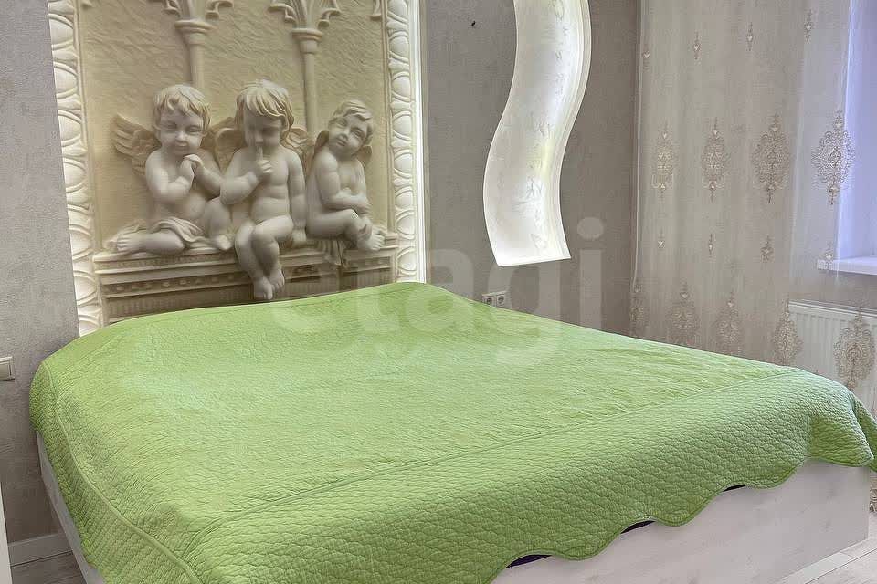 Сдаётся 2-комнатная квартира, 65.2 м²