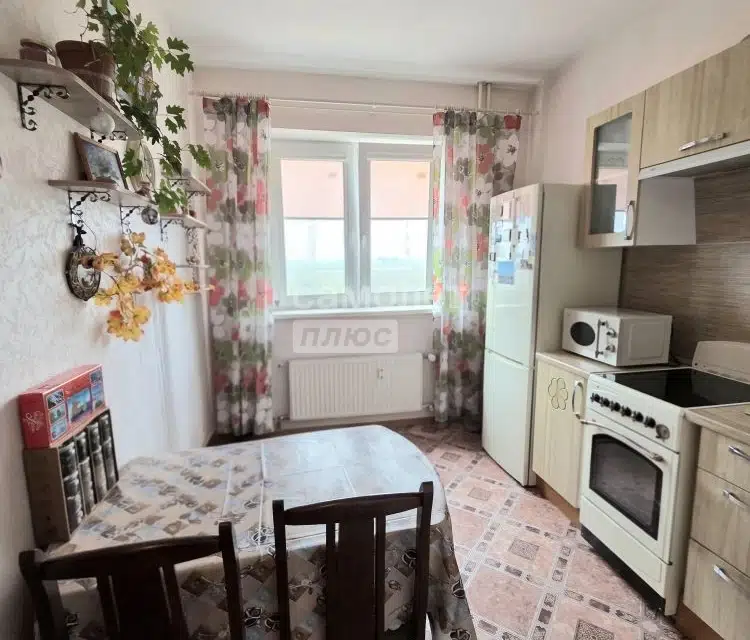 Продаётся 1-комнатная квартира, 36.8 м²