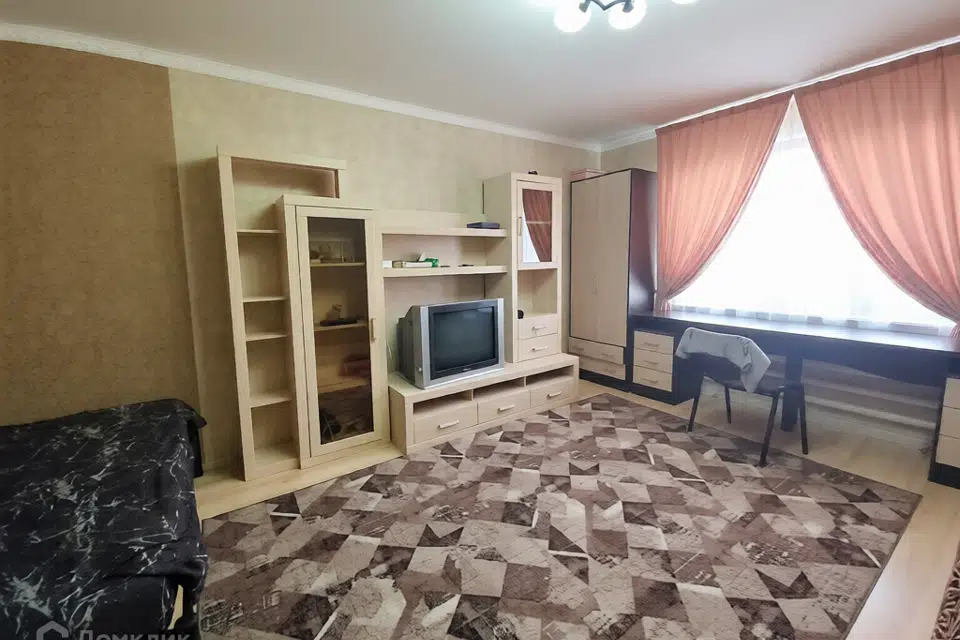 Продаётся 1-комнатная квартира, 35 м²