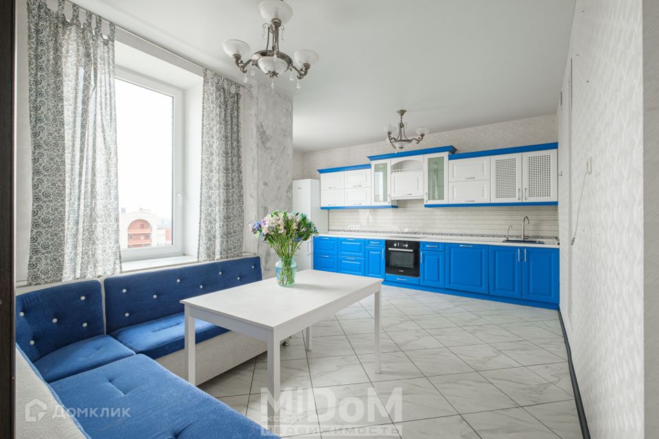 Продаётся 3-комнатная квартира, 81.2 м²