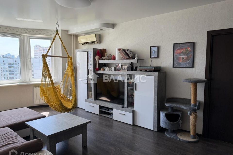 Продаётся 2-комнатная квартира, 52.1 м²