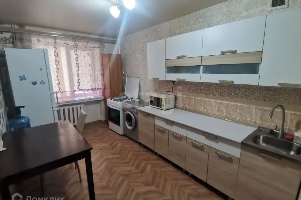 Продаётся 1-комнатная квартира, 37 м²