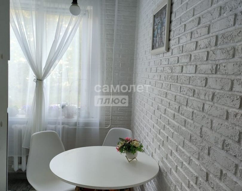 Продаётся 3-комнатная квартира, 60 м²