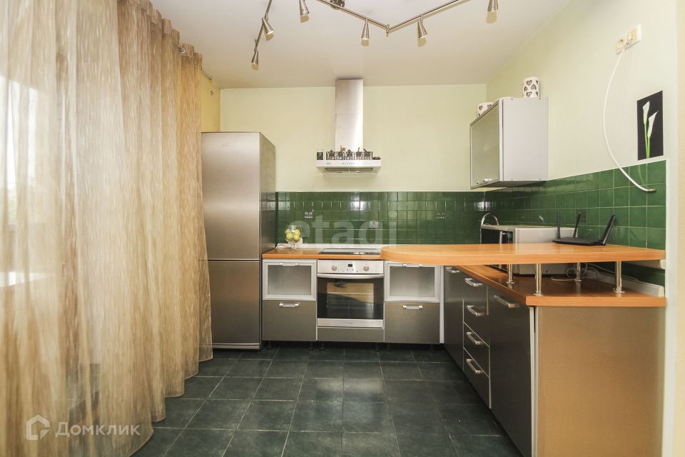 Продаётся 1-комнатная квартира, 44.1 м²