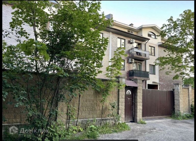 Продаётся 2-комнатная квартира, 58.6 м²