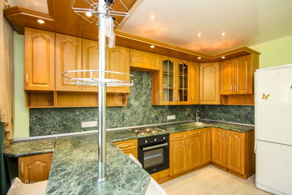 Продаётся 1-комнатная квартира, 38 м²