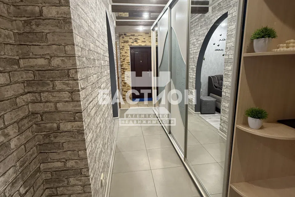 Продаётся 3-комнатная квартира, 71.3 м²