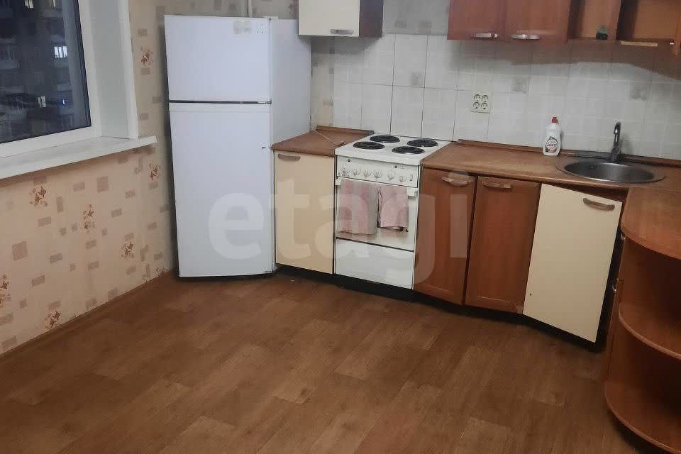 Сдаётся 3-комнатная квартира, 82 м²