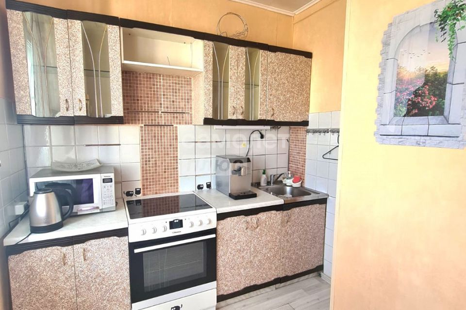 Сдаётся 1-комнатная квартира, 40 м²