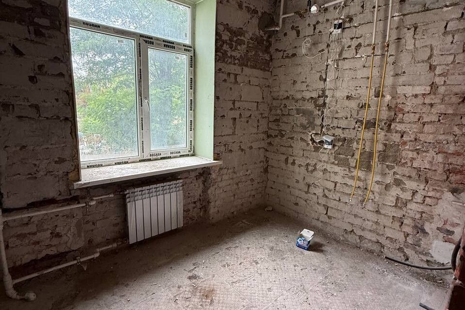 Продаётся 3-комнатная квартира, 63.3 м²
