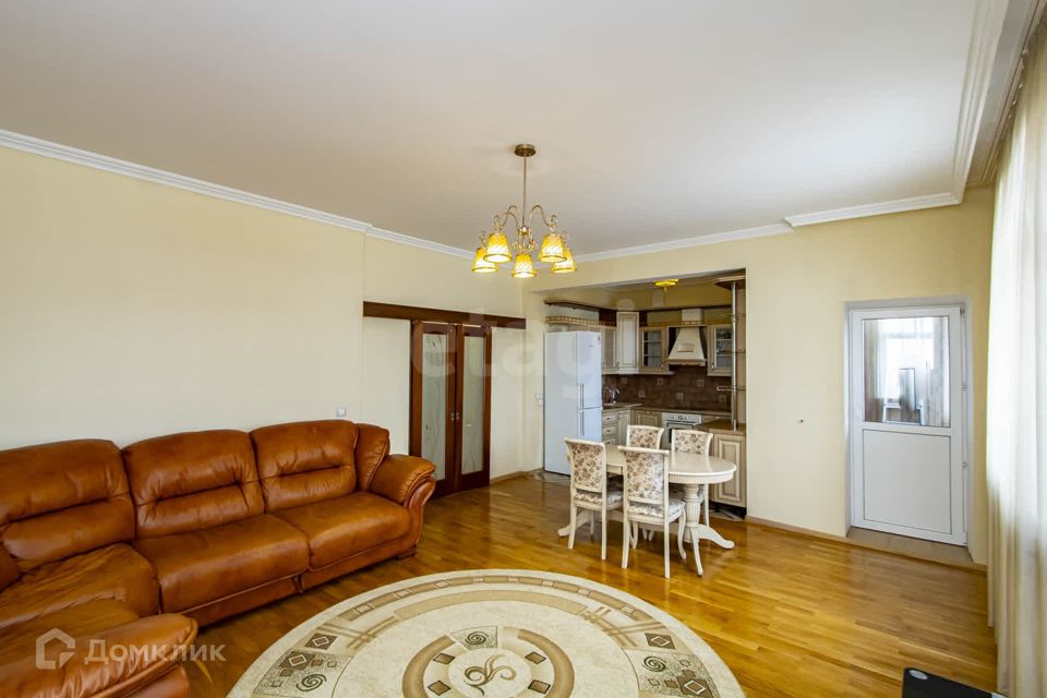 Сдаётся 3-комнатная квартира, 100 м²