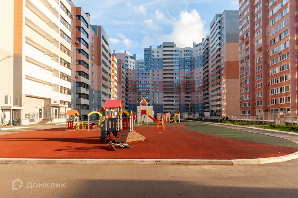 Продаётся 2-комнатная квартира, 74 м²