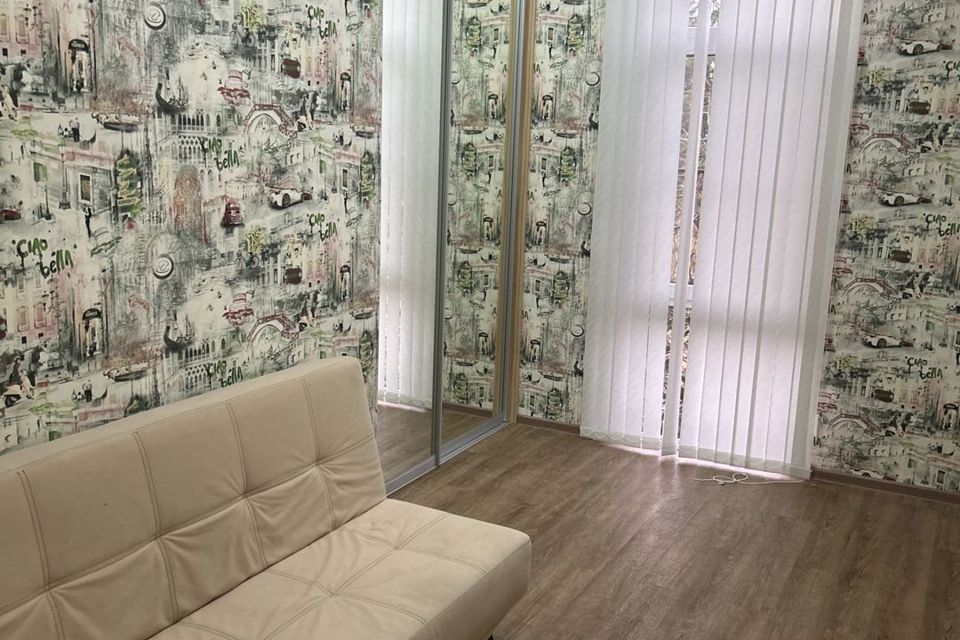 Сдаётся 3-комнатная квартира, 61.4 м²