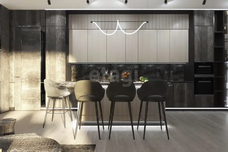 Продаётся 3-комнатная квартира, 122 м²