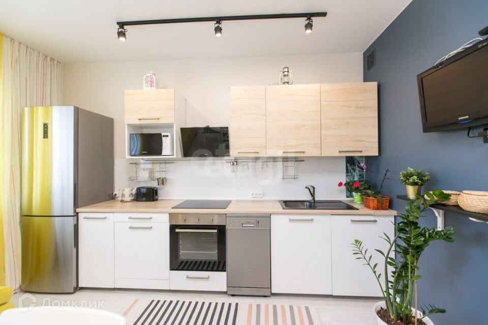Продаётся 1-комнатная квартира, 47.2 м²