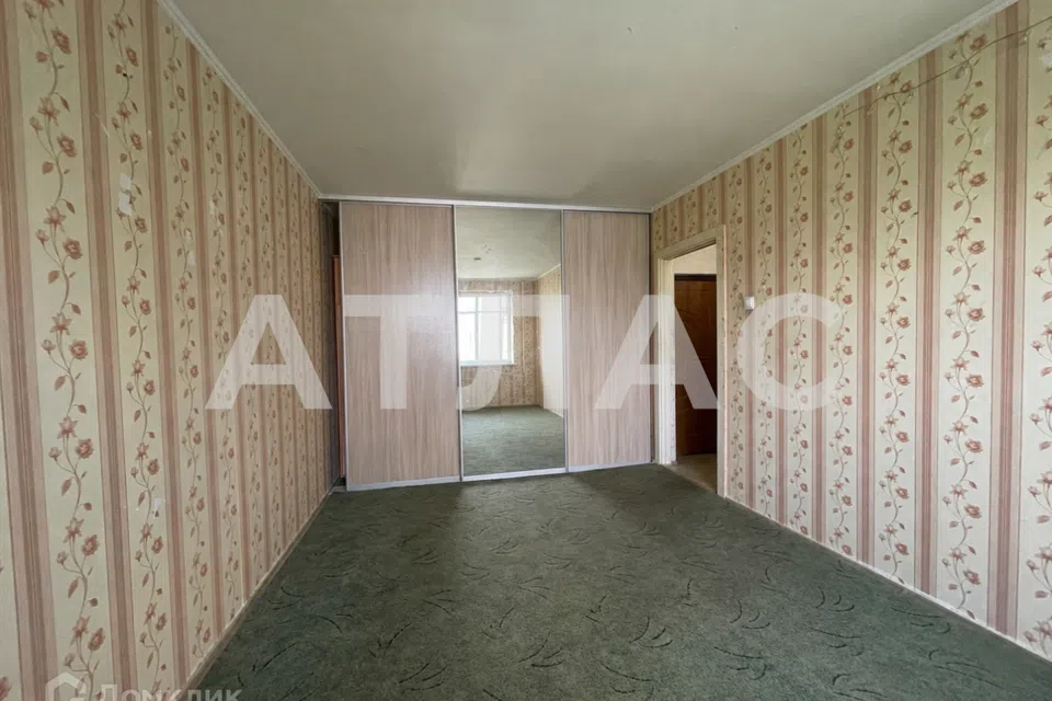 Продаётся 1-комнатная квартира, 32 м²