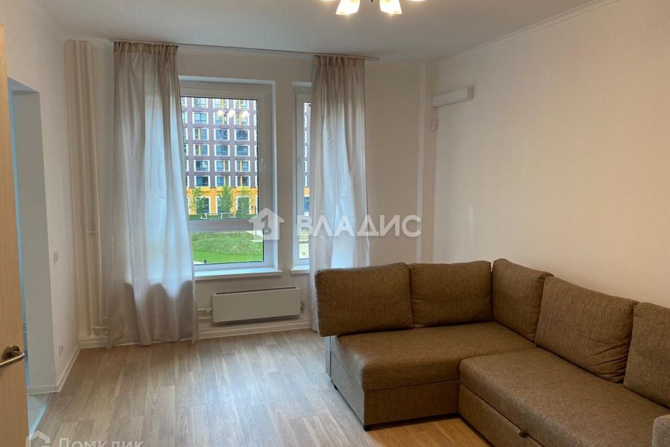 Продаётся 2-комнатная квартира, 69.8 м²