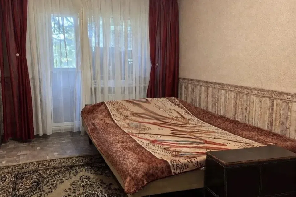 Продаётся 3-комнатная квартира, 72 м²