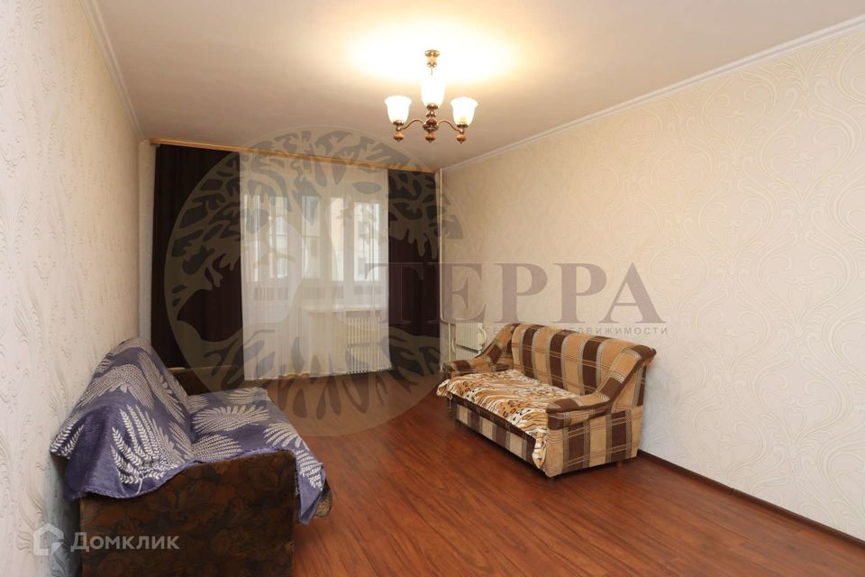 Сдаётся 2-комнатная квартира, 58.7 м²