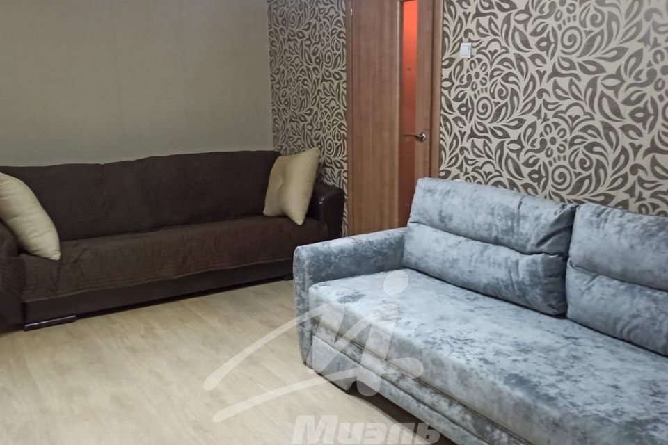 Сдаётся 1-комнатная квартира, 37 м²