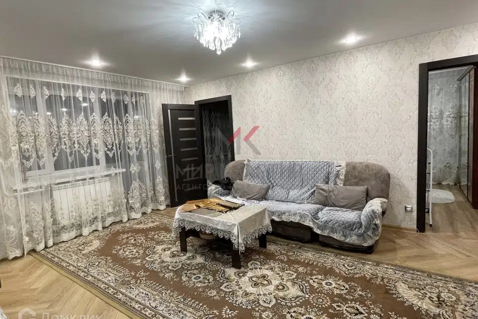 Продаётся 4-комнатная квартира, 63.1 м²
