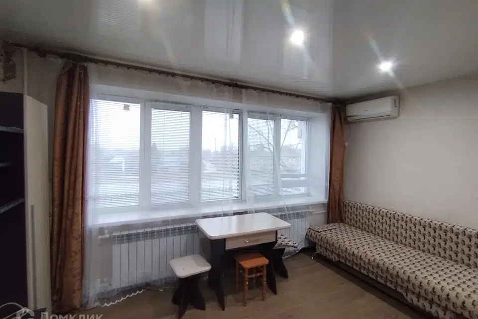 Продаётся 4-комнатная квартира, 24 м²